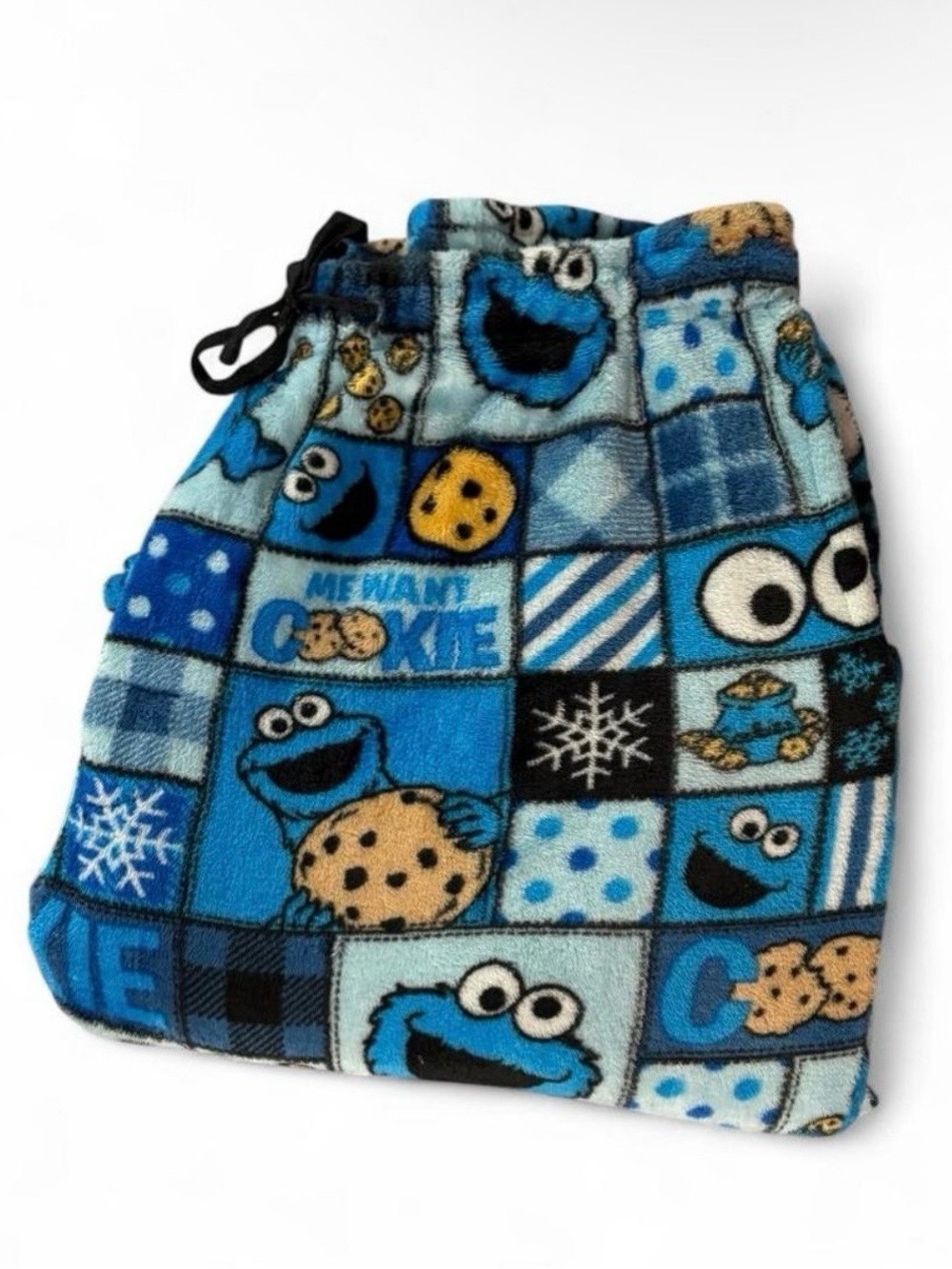 Cookie Monster Holiday Type Pajamas Size L Men's but could fit XL or
1X 💙🎄🍪